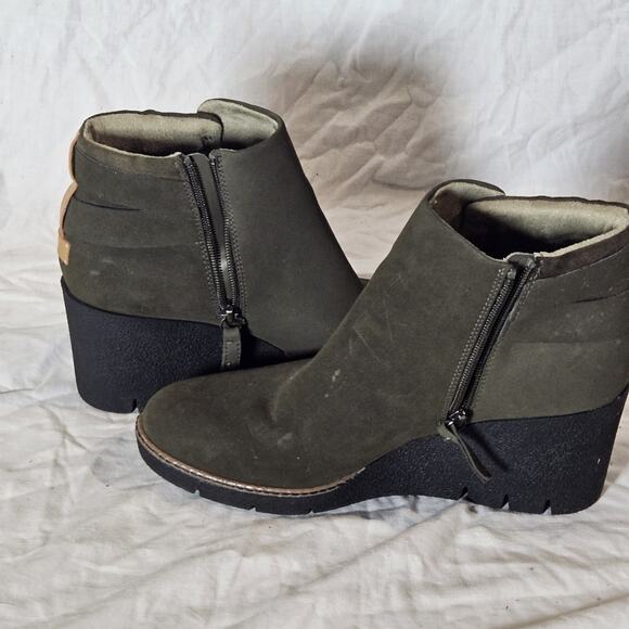 Dr. Scholl's Shoes Women's Libi Ankle Boot, Olive, Size 10M - Picture 6 of 6